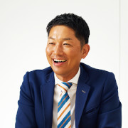 益子雄児氏