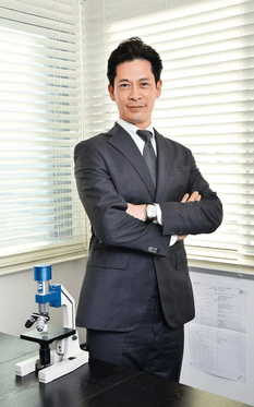 プレミアモード 代表取締役 佐藤 稔 さとう・みのる