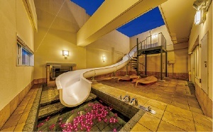 「ロータス豊中」