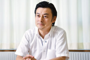 学校法人明泉学園 常務理事 百瀬義貴（ももせ・よしたか）