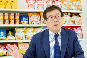 伊藤秀二カルビー社長