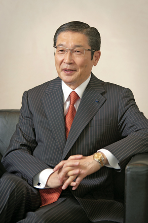 小路明善氏