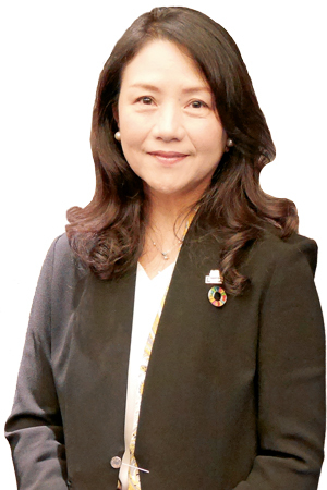 小巻亜矢（サンリオエンターテイメント社長）