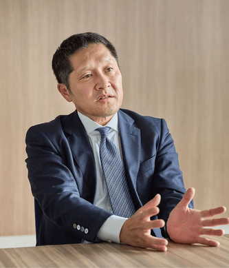 リファインバースグループ　越智 晶