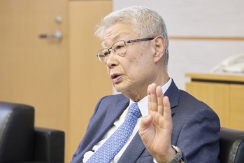 西浦三郎　ヒューリック