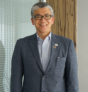 渡辺勝利・あかりカンパニー