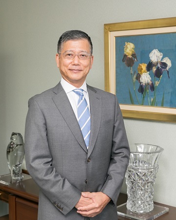 丸栄産業社長内田康起