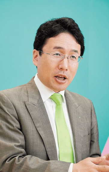 ユーグレナ　出雲充