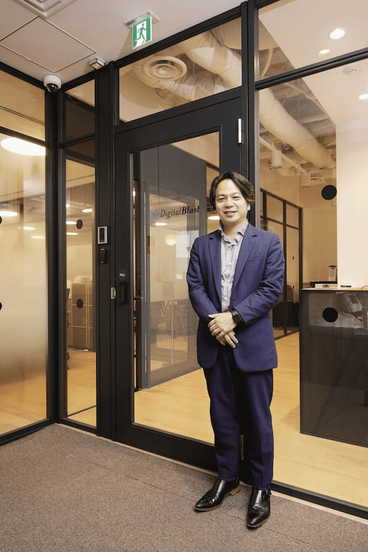 デジタルブラスト　堀口真吾