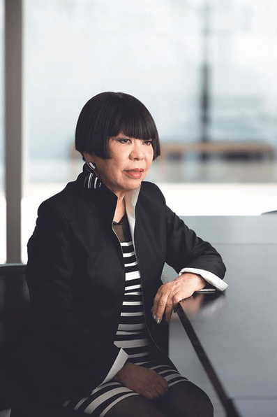 コシノジュンコ