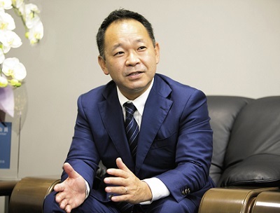コメ兵社長 石原卓児