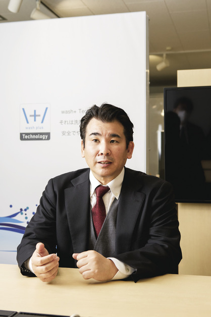 wash-plus ウォッシュプラス　代表取締役　高梨健太郎（たかなし・けんたろう）