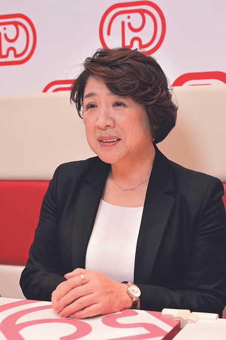 藤﨑忍　ドムドムフードサービス