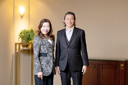 佐藤有美と岡野雅行