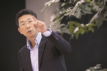 今岡 仁・NECフェロー