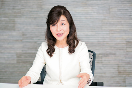 鈴木貴子・エステー社長