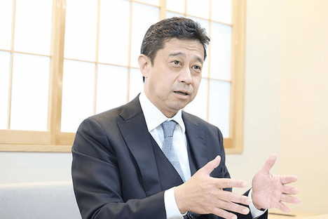 髙智亮大朗　コスモスイニシア