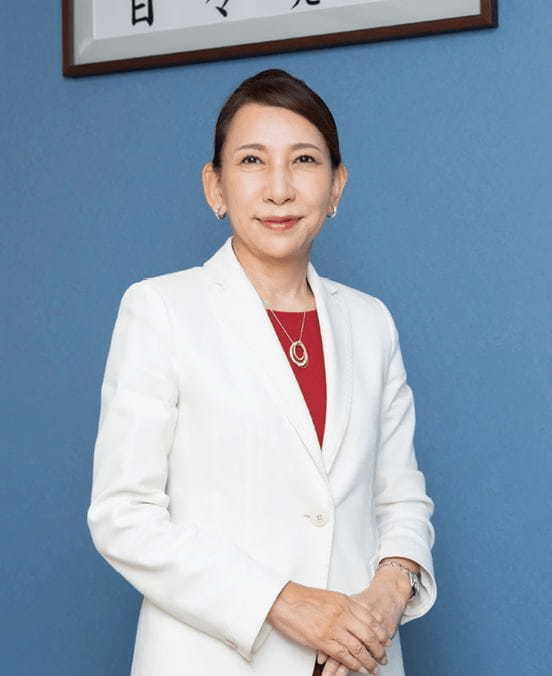 トミナガコーポレーション 富永千織