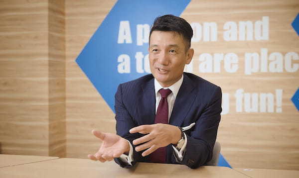 アルヴァスデザイン　代表取締役CVO　高橋 研（たかはし・けん）