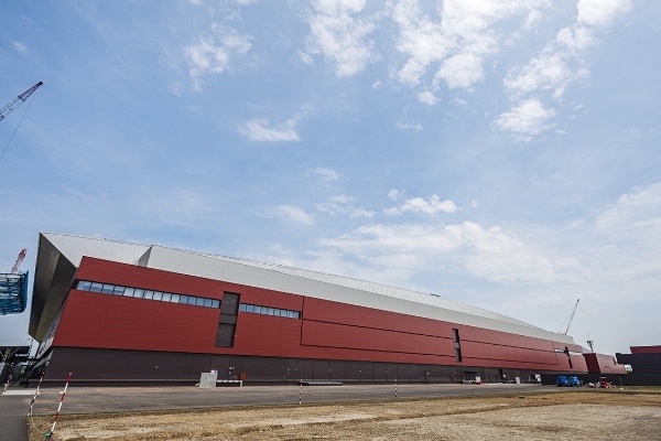 北海道千歳市の製造拠点  IIM－１