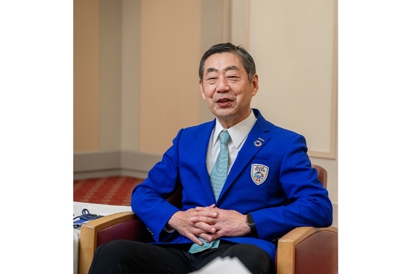 更家悠介・サラヤ