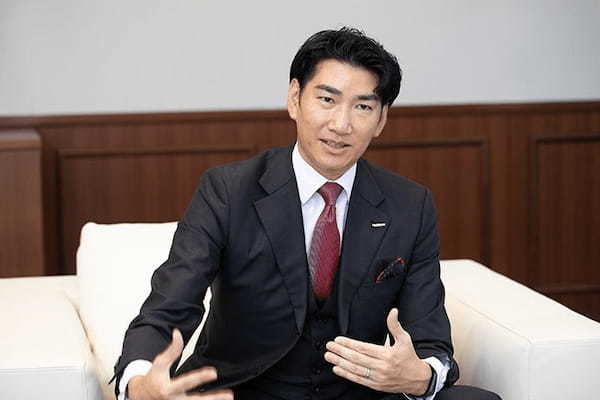 里見治紀　セガサミーホールディングス