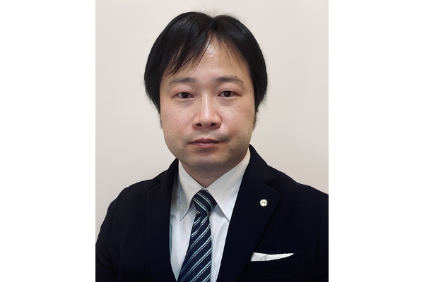 小谷哲男　明海大学