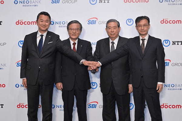 NTTドコモ　SBIネット銀行