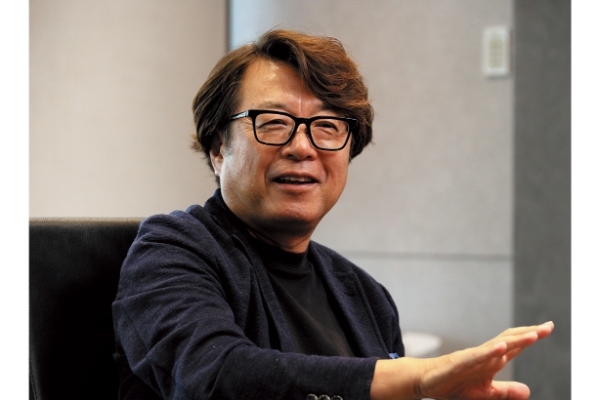 粟田貴也　トリドールホールディングス