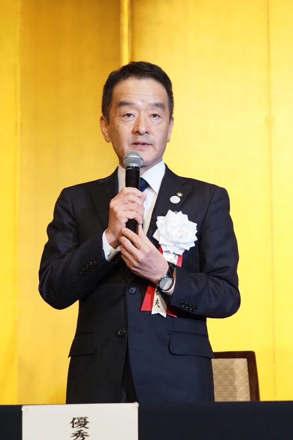 経済界大賞 優秀経営者賞　高橋和夫 東急社長