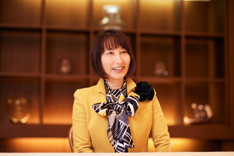 燦々_山本久美・エスワイフード